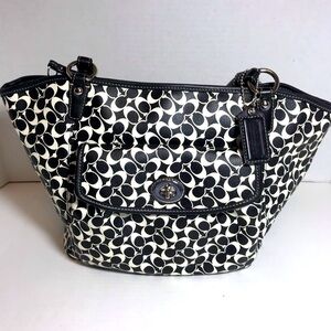 Coach Black and White Logo Tote Looks Brand new!